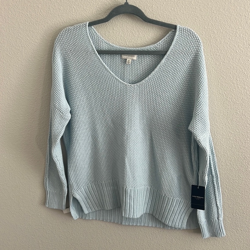Lucky brand women’s small sweater